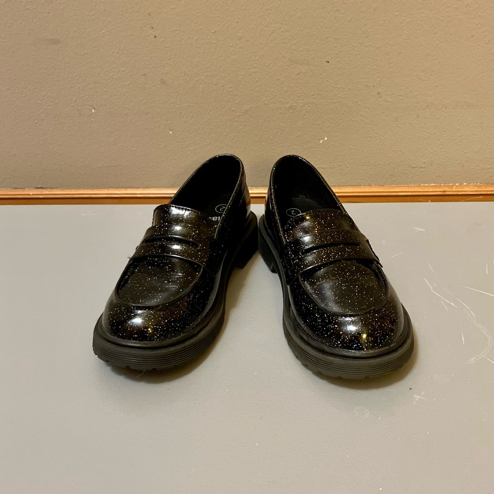 Art Class Glitter Loafers, Black - Size 2 (EUC)